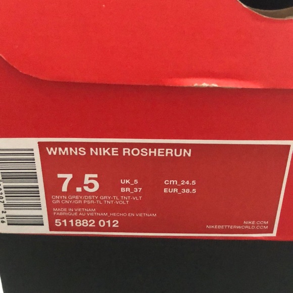 Nike Roshe Run - Picture 5 of 5